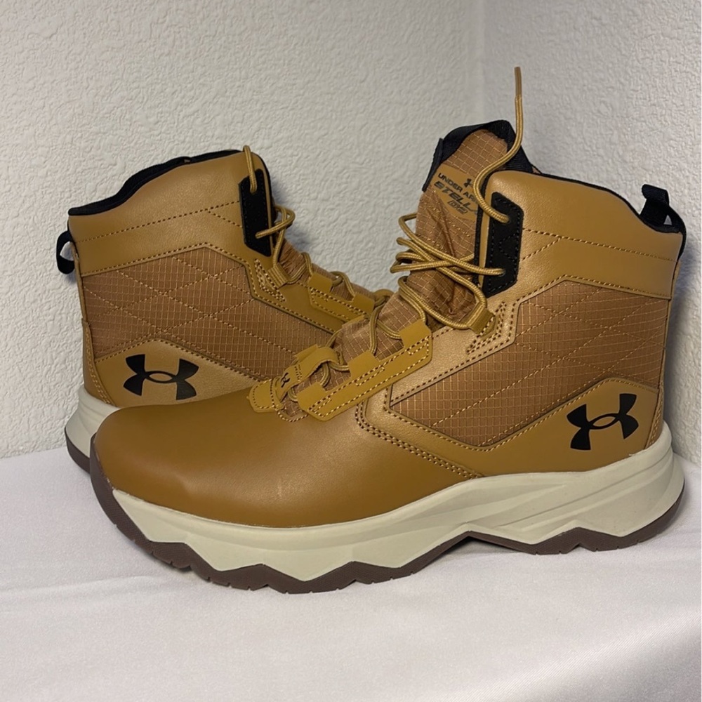 Under Armor UA Stellar G2